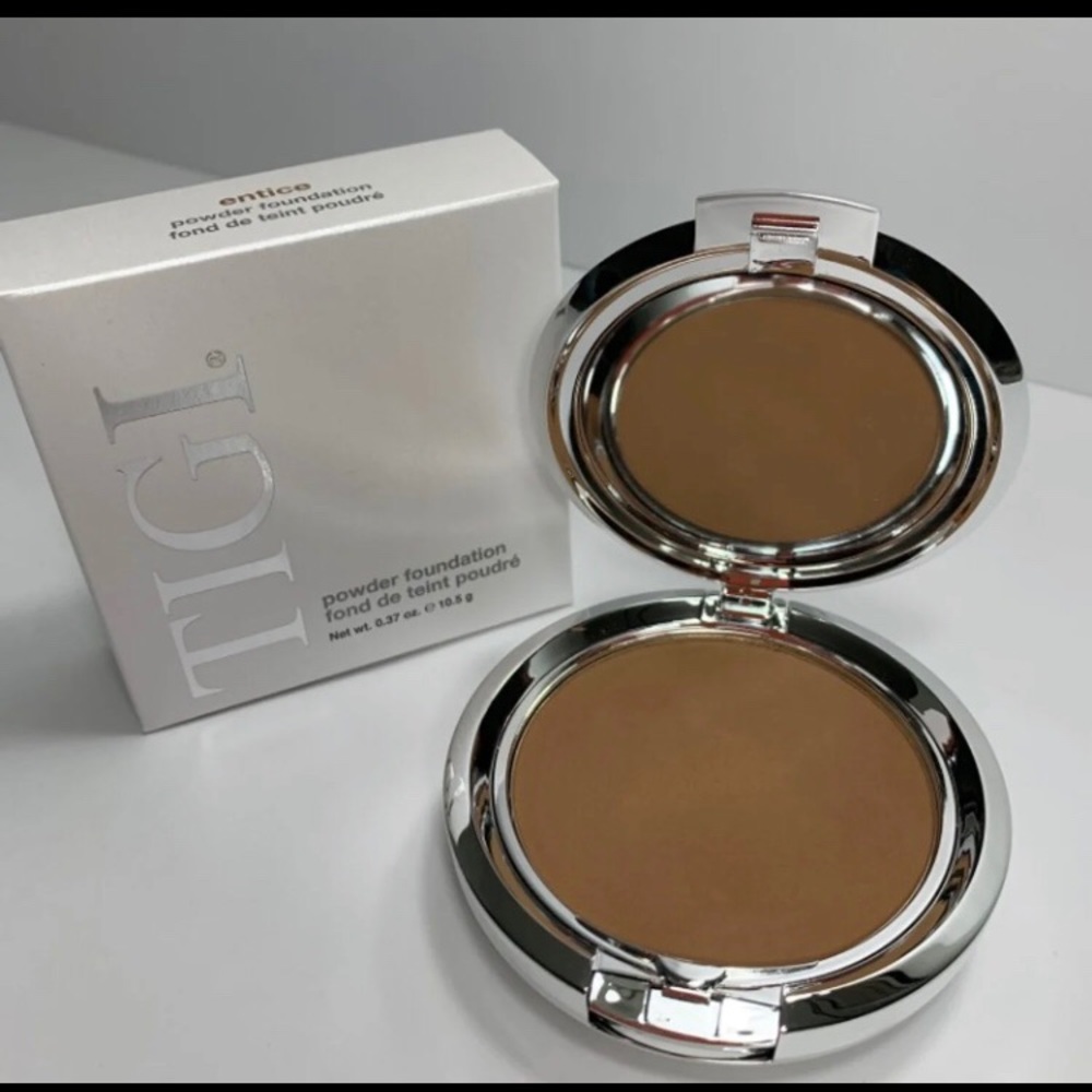 Tigi powder foundation entice new - Picture 2 of 3